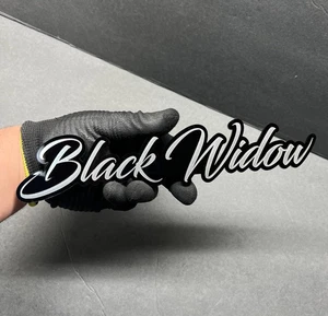 Texto personalizado Black Widow emblema de coche 3D - (1 pieza) calcomanía de acrílico multicolor insignia de coche - Imagen 1 de 15