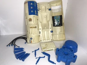 Vintage 1976 Six Million Dollar Man Bionic Transport Repair Station 90% Complete - Picture 1 of 6