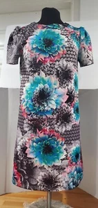 Paper Dolls Stretch Floral Dress, size US 8 /UK 12 /EUR 40 /AUS 12. - Picture 1 of 8