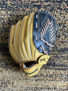 Franklin 13" Field Master Series RHT Baseball Softball Glove Mitt - 22601 - Bild 1 von 2