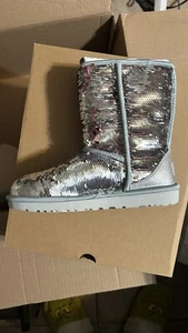UGG Classic Short Sparkle Boots Silver Sequin Shearling Women Sz 7. #1094982 - Picture 1 of 9