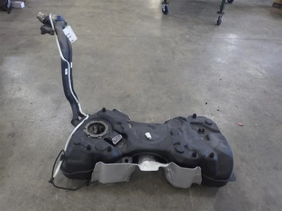 Fuel Tank Fits 19-23 AUDI Q3 1714596 Foto 1 de 4