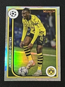 2023-24 Topps Merlin UEFA #25 Jamie Bynoe-Gittens refractor - Imagen 1 de 2