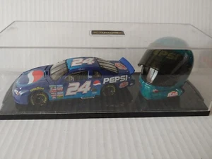 Jeff Gordon #24 Pepsi 1:32 Action Car 1:4 Helmet Set 1999 Limited Edition RARE - Picture 1 of 6