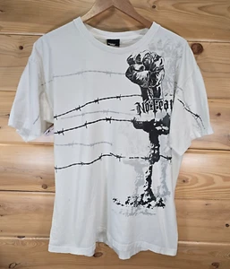 VTG Y2K No Fear T Shirt Men XL Fist Barbed Wire Distress Stain READ Skate Grunge - Picture 1 of 21