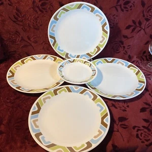 Corelle Squared Livingware 10.25" Dinner Plate Brown Green Blue Discontinued EUC - Picture 1 of 12