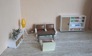 Wohnzimmer Möbel Puppenmöbel für Puppenhaus Puppenstube Vero DDR weiß alt - Bild 1 von 4