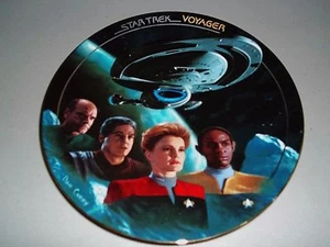 HAMILTON PLATE STAR TREK-STAR TREK VOYAGER - Picture 1 of 1