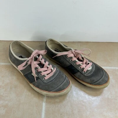 Zapatos cómodos informales simples para mujer talla 7 gris gamuza con cordones rosas de caña baja Foto 1 de 4