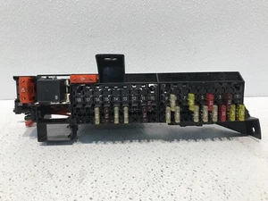 98-02 MERCEDES-BENZ E320 W210 REAR TRUNK FUSE RELAY BOX OEM 2105460543 - Picture 1 of 5