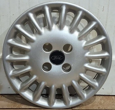 Cubierta de rueda tapacubos original OEM 1998-2000 Ford Contour 15" #0A p/n 97BG-1130-MB Foto 1 de 4