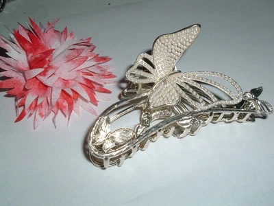White Semilla Perla Mariposa Metal Pelo Garra Clip Mandíbula Nuevo Con Etiquetas Foto 1 de 4