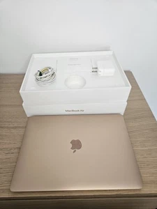 Apple MacBook Air 13" (M1, 256GB SSD, 16GB RAM) Laptop - Rose Gold - Afbeelding 1 van 7