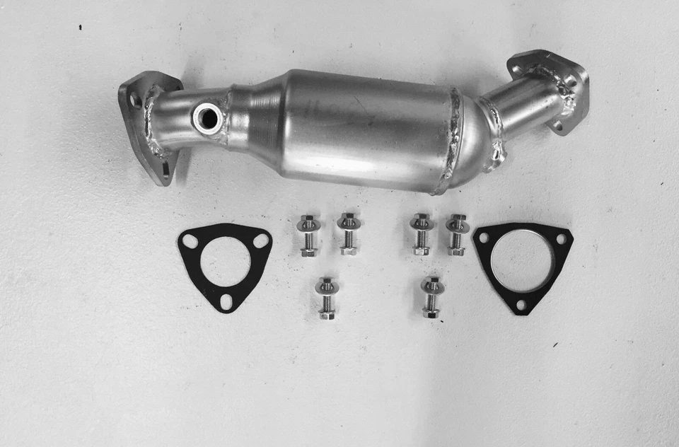 Convertidor catalítico V4 para Audi A4/A4 Quattro 1997-2006 y VW Passat 1,8 L Foto 1 de 1