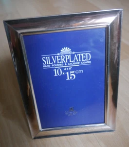 VERSILBERT - Edler Bilderrahmen - 10x15 cm - Glas - Rückseite Samt - AUFSTELLER - Bild 1 von 5