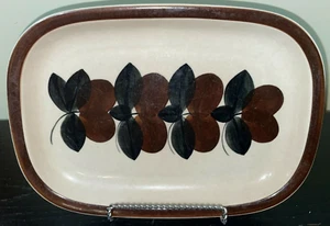 Arabia of Finland RUJIA TROUBADOUR 13 1/2" Serving Platter - Picture 1 of 2