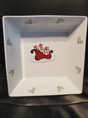 St. Nicholas Square "Tis The Season Christmas Bowl - Image 1 of 4