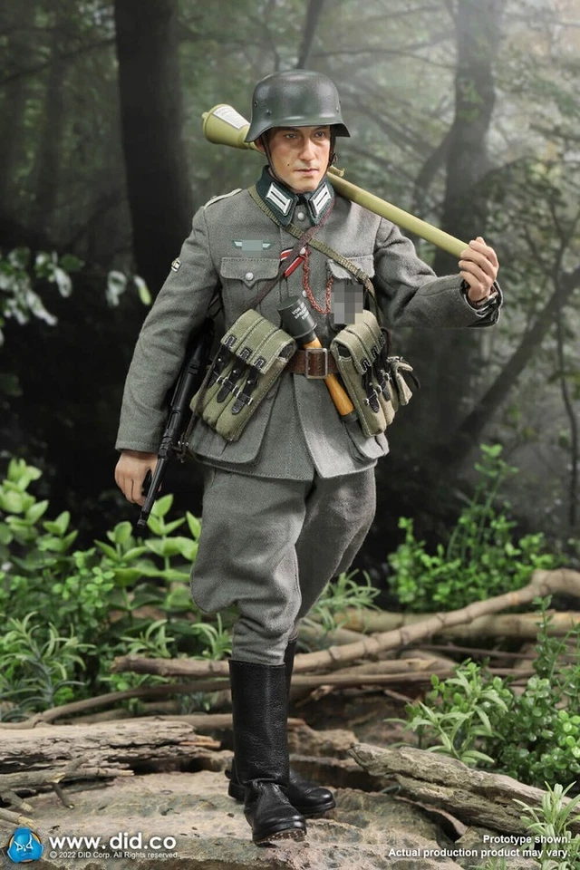 DID WWII German WH Infantry Oberleutnant Winter 1/6 Action Figure - D80159