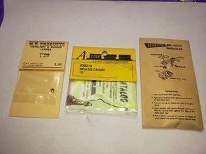 MV Products L173 Headlight Marker Lens Aline #29216 SILVER STREAK NMRA COUPLER - Picture 1 of 10