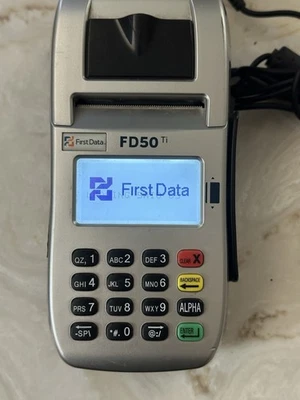 FIRST DATA FD50Ti CREDIT CARD TERMINAL(NO POWER ADAPTER) Tested N Works - Image 1 of 4