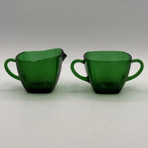 Vintage Anchor Hocking Cream And Sugar Set Emerald Green Glass - Picture 1 of 8