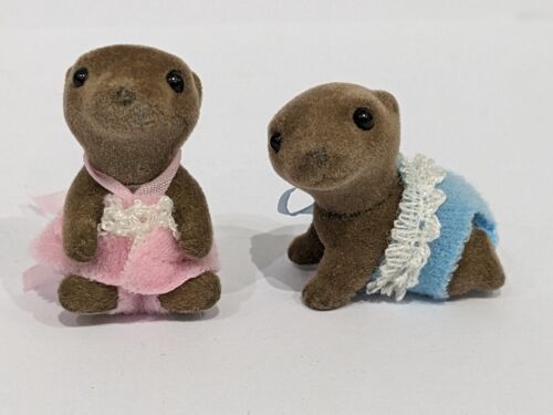 Sylvanian Families Baby Twins Vandyke Otter Set Calico Critters 