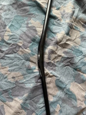 Barras de MTB de aleación Specialized Stout de 740 mm Foto 1 de 3