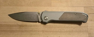 Navaja de Bolsillo Flytanium Arcade 3.25" S35VN Hoja de Acero Aluminio y Mango Micarta Foto 1 de 4