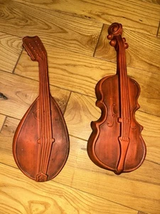 Vtg Royal Cast Aluminum Wall Plaques Musical Instruments Violin Set of 2 - Picture 1 of 3