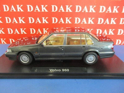 Die cast 1/18 Modellino Auto Volvo 960 Dark Grey Metallic 1996 by Triple9 - Immagine 1 di 4