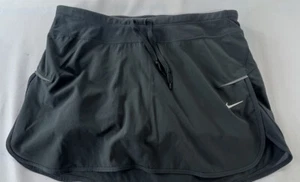 Nike Dri-Fit Womens Gray Skirt Attached Shorts 2 Pockets Size S - Picture 1 of 7