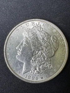 Dólar de plata Morgan 1886 P ¡en buen estado!!! - Imagen 1 de 2