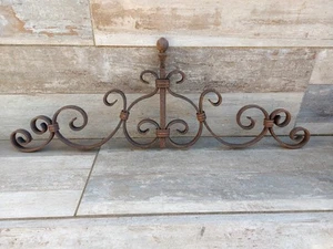 1 LARGE OLD VINTAGE WROUGHT IRON GATE FENCE TOPPER WALL / GARDEN ART SALVAGE - Picture 1 of 24