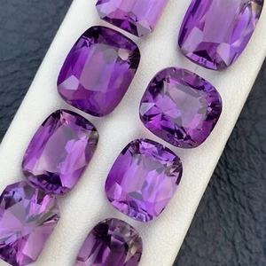72 Carat Natural Amethyst Lot – Faceted Loose Gemstones – Emerald & Cushion Cuts - Picture 1 of 10