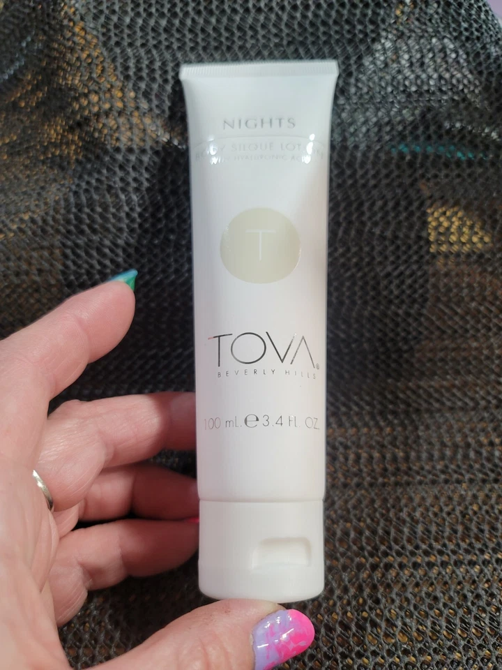 Loção corporal de seda Tova - Imagem 1 de 1