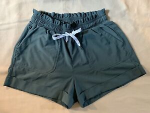 Zella Athletic Camp Shorts Lightweight In Gray/Taupe Size Small NWOT