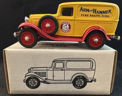 Banco de entrega de paneles Ford Ertl 1/25 1932, brazo y martillo bicarbonato de sodio, #9938 Foto 1 de 4