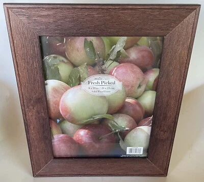 Marco de fotos MAINSTAYS de madera maciza recién recogido se adapta a vidrio fotográfico de 8 x 10 pulgadas nuevo Foto 1 de 4