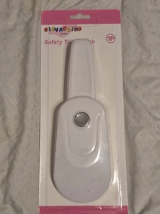 Baby Toilet Lock by Baby Proof Toilet Lid Lock - No Tools Needed - Picture 1 of 3
