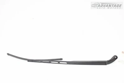 Brazo limpiaparabrisas delantero derecho AUDI A8L QUATTRO 2011-2018 CON HOJA OEM Foto 1 de 4