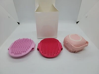 Kit de cepillo de silicona suave para baño para perros, gatos y mascotas con dispensador de champú  Foto 1 de 3