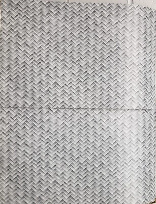 JUEGO DE 2 MISMOS MANTELES INDIVIDUALES DE PLÁSTICO con respaldo de corcho (11"x17") DISEÑO DE MADERA TEJIDA PLATEADA, KR Foto 1 de 4