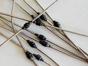 20pcs TVS315 Surge Suppressor Diodes - Picture 1 of 1