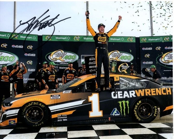 Foto de NASCAR 8x10 firmada autografiada por Kurt Busch Foto 1 de 1