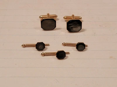 Conjunto de abotoaduras e parafusos prisioneiros Swank preto madrepérola - Imagem 1 de 4