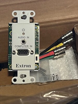 Extron 60-759-22 Extender D Audio & VGA Inputs White Includes Power Supply New - Image 1 of 2