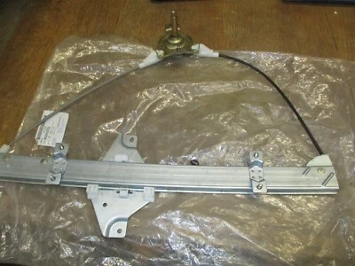 Regulador de ventana manual trasero derecho Daewoo Tacuma & Rezzo (U100) SE 96261019  Foto 1 de 3