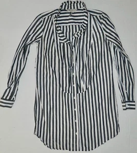 CAMISA VESTIDO A RAYAS MISSES BCBGeneration manga larga botón delantero blanco talla pequeña - Imagen 1 de 6
