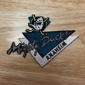 ANAHEIM MIGHTY DUCKS Embroidered Sew-On/Iron-On 4.5" x 3" NHL Team Logo Patch