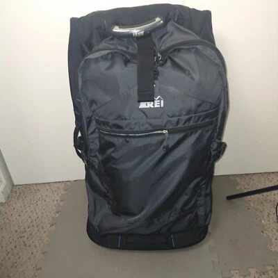Bolsa de viaje grande REI gris negra con ruedas 27x16x14 Corqura Foto 1 de 4